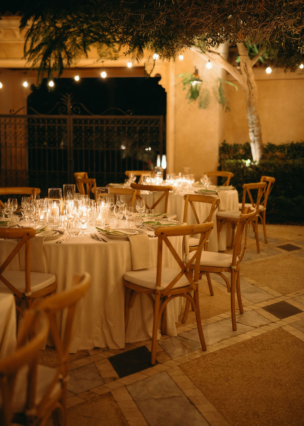 Nichola + Isa – A Black tie wedding at One and Only Palm, Dubai.